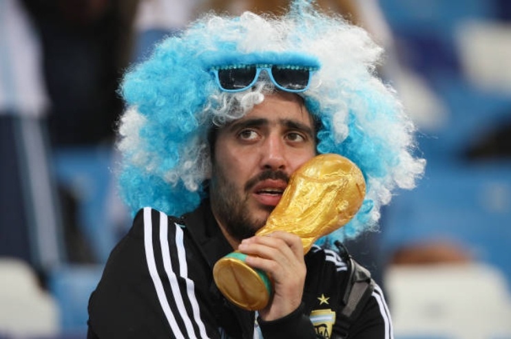 CDV Argentina khoc: 'Chung toi choi nhu nhung ke bo di' hinh anh