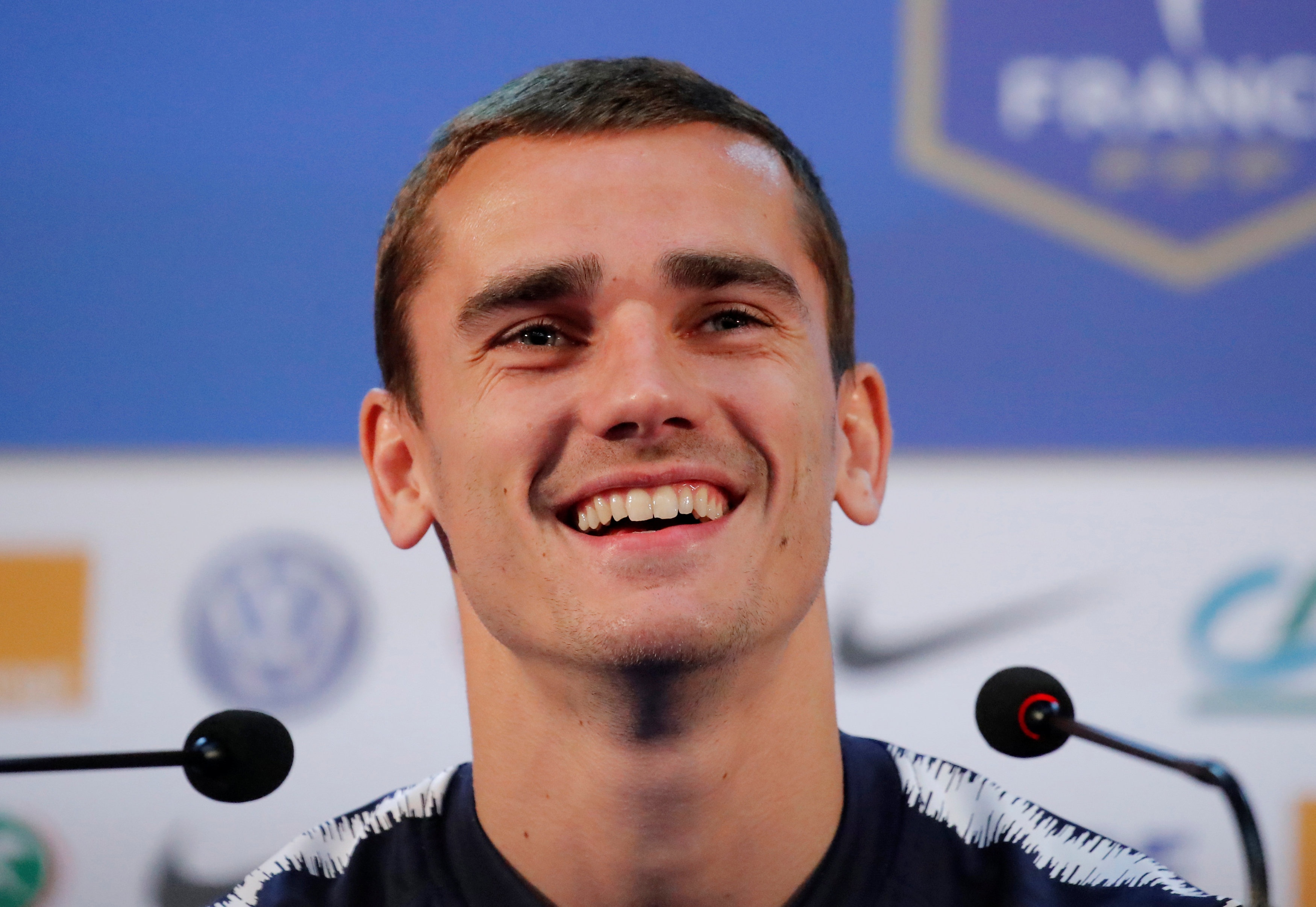 Griezmann: 'Chung toi biet cach kiem soat Modric va Rakitic' hinh anh