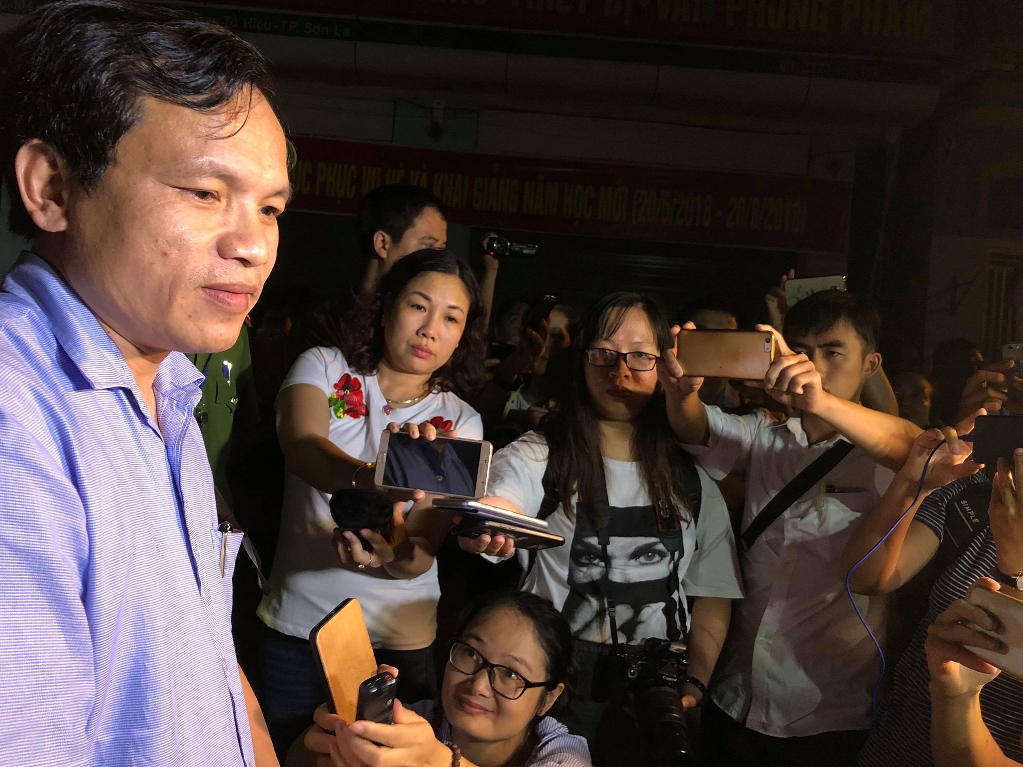 điểm thi bất thường Sơn La ảnh 1 diem thi bat thuong Son La anh 1