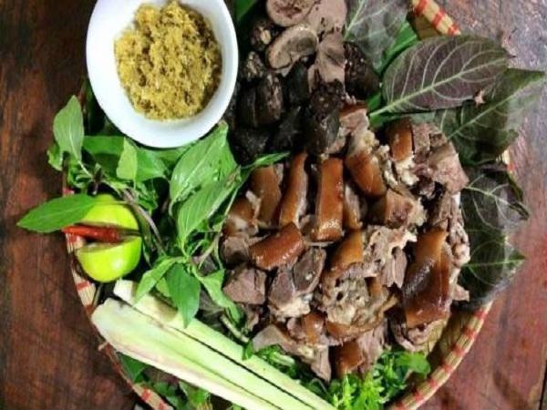 Dan Ha Noi noi gi duoc keu goi bo thoi quen an thit cho? hinh anh