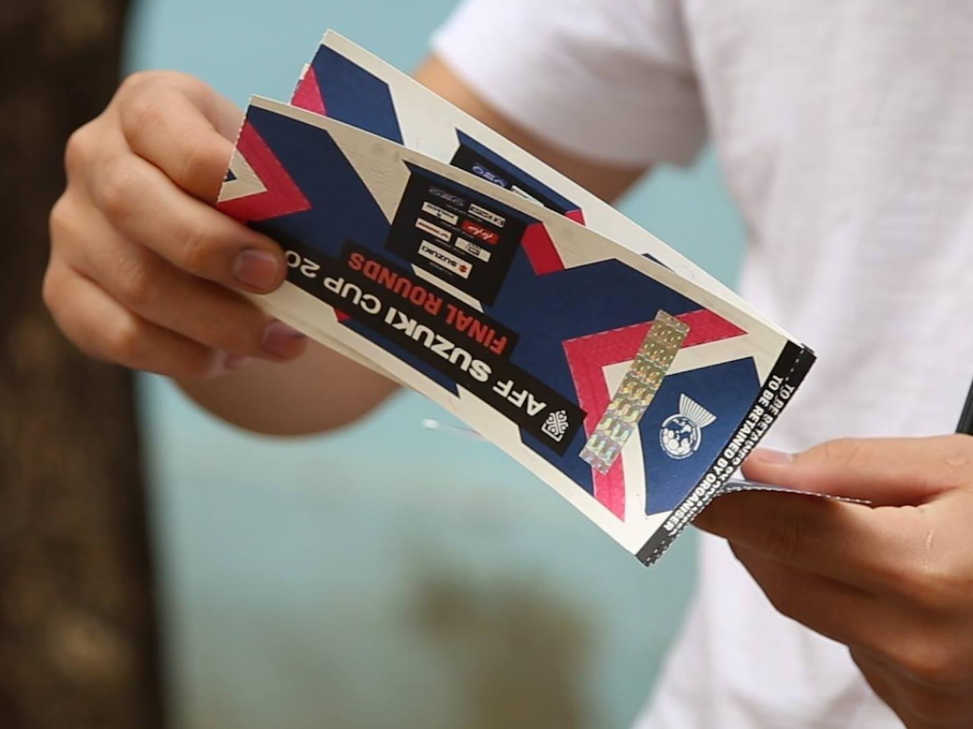 Ve tran Viet Nam - Philippines duoc VFF chuyen tan tay CDV hinh anh