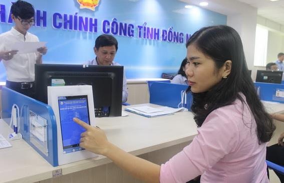 Cong chuc noi gi ve de xuat lam viec tu 8h30, nghi trua 1 tieng hinh anh