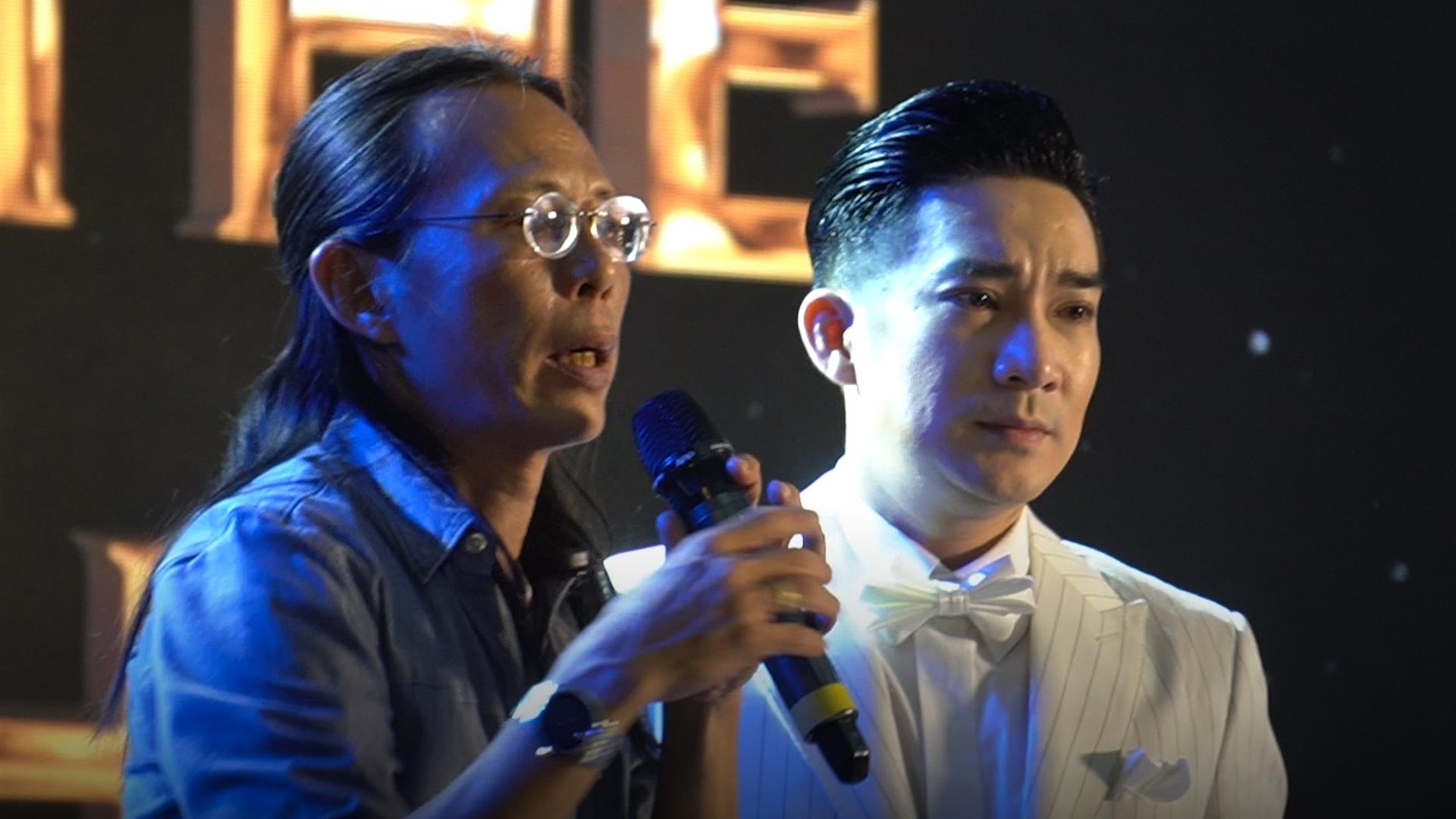 Dao dien live show Quang Ha: 'Cong suc cua chung toi bi dot het' hinh anh