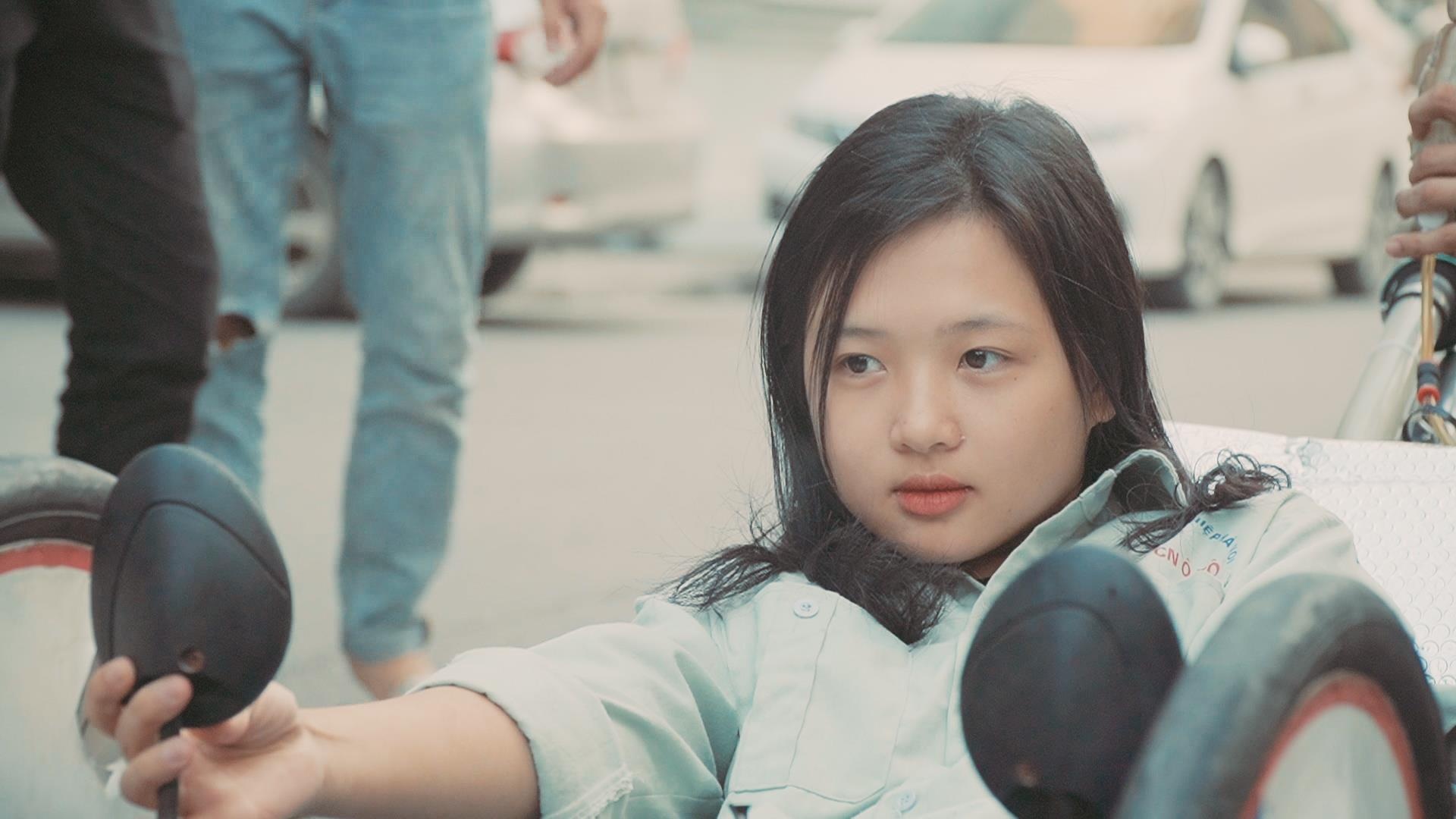 Sinh vien che xe sieu tiet kiem - chay hon 1.000 km ton 1 lit xang hinh anh