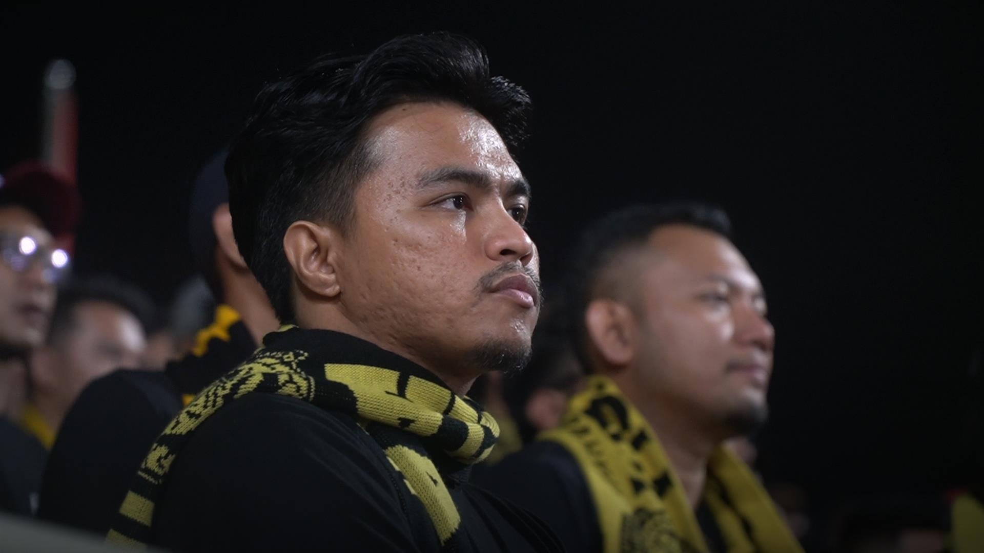 Co dong vien Malaysia im lang truoc ban thang cua Quang Hai hinh anh