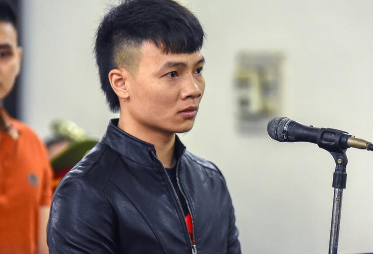 Ngo Ba Kha: 'Bi cao tre nen nghi nong noi' hinh anh