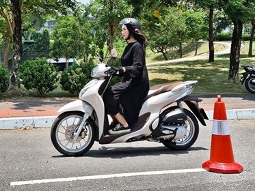 Trai nghiem nhanh Honda SH Mode 2020 hinh anh