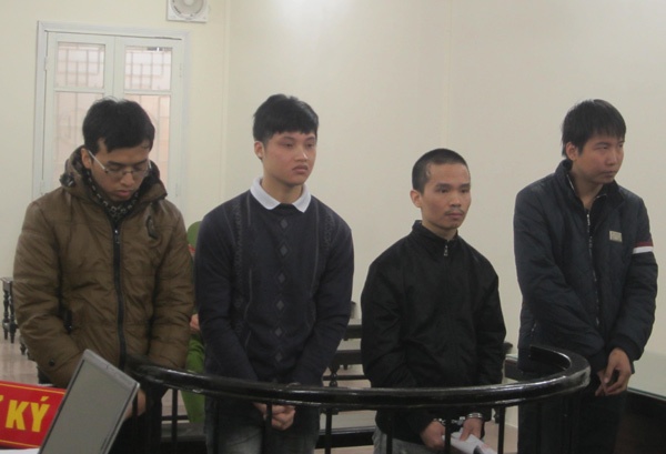 Kiem ty dong tu danh cap du lieu the tin dung hinh anh