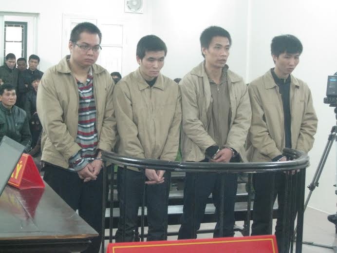 Giet nguoi vi nhay dien thoai hinh anh