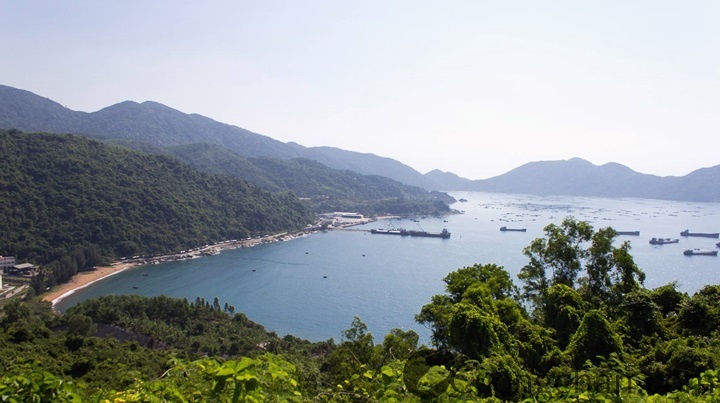 Một view rất đẹp trên đèo Cả