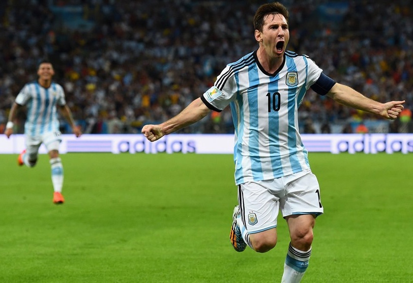 Dung dim hang, so sanh M10 voi bat cu ai hinh anh