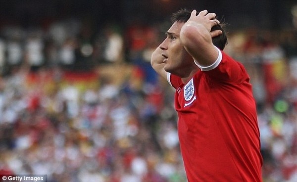 Frank Lampard va noi buon mang ten World Cup hinh anh