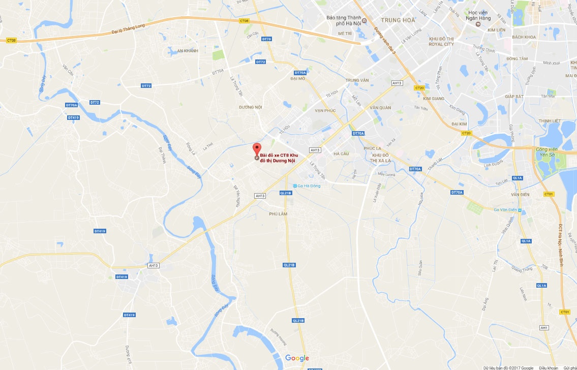 Nguoi phu nu roi tu tang 5 chung cu Duong Noi xuong dat tu vong anh 2