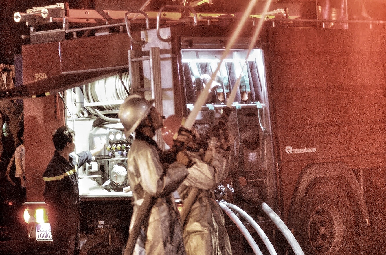 Chay quan tra sua thuoc toa nha Ho Guom Plaza anh 8