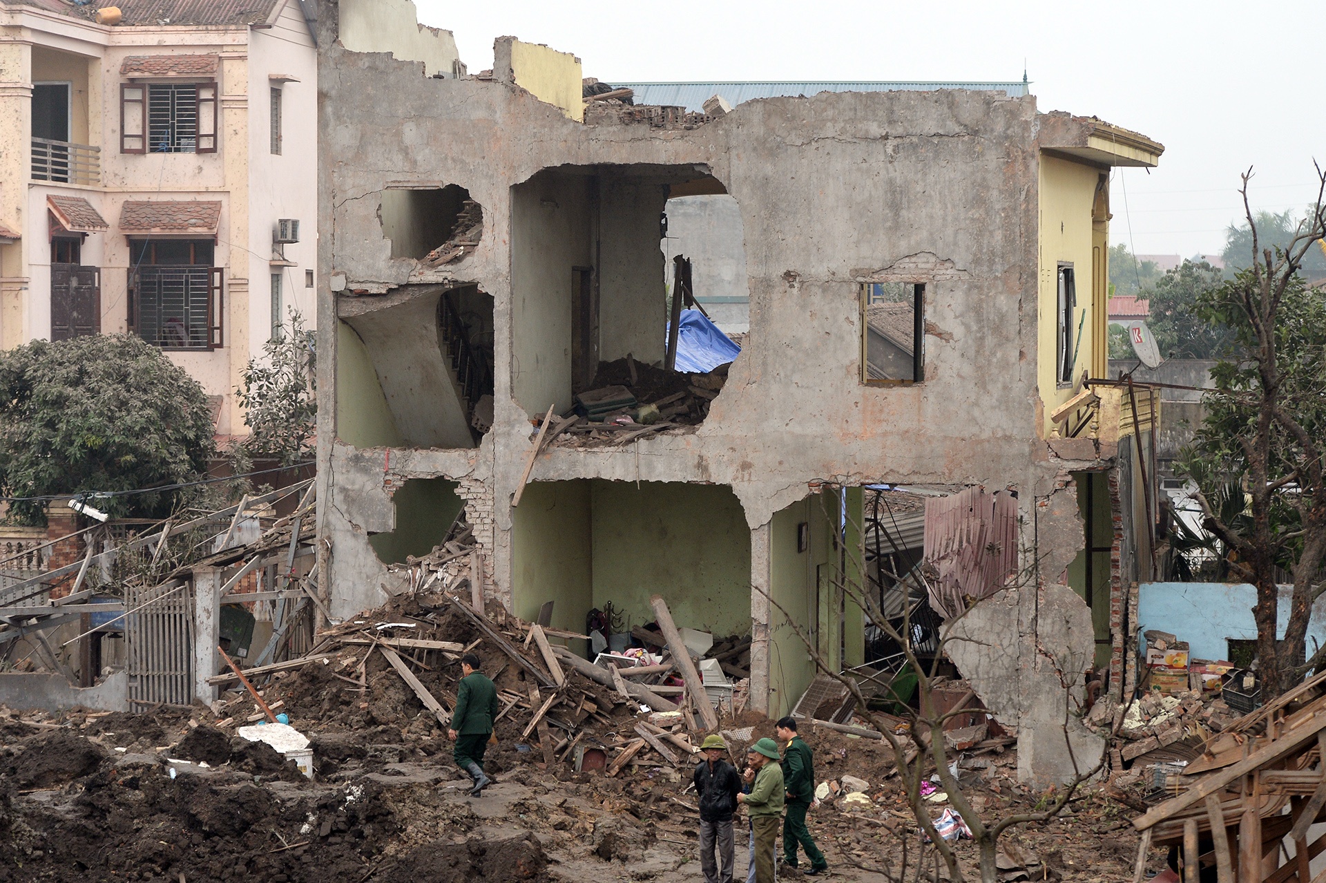 Vu no o Bac Ninh: 'Xuong ong Tien tung no chet nguoi hon 10 nam truoc' hinh anh