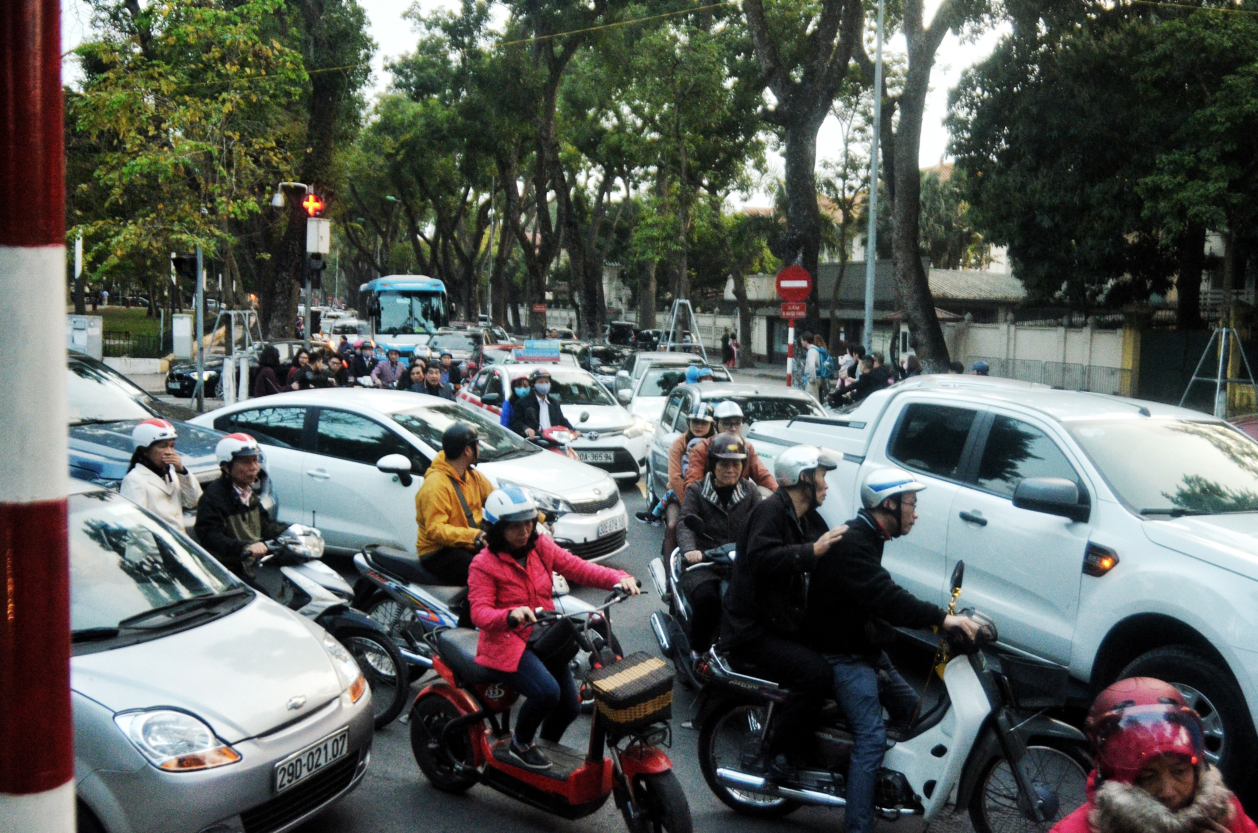 Tac duong mung 1 tet anh 5