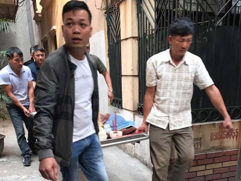 Co gai chet trong phong tro sau khi cai nhau voi ban trai hinh anh