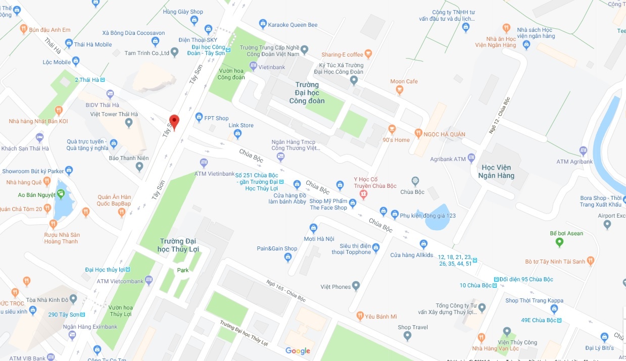 mercedes đâm nát xe máy trên cầu vượt Thái Hà ảnh 3 mercedes dam nat xe may tren cau vuot Thai Ha anh 3