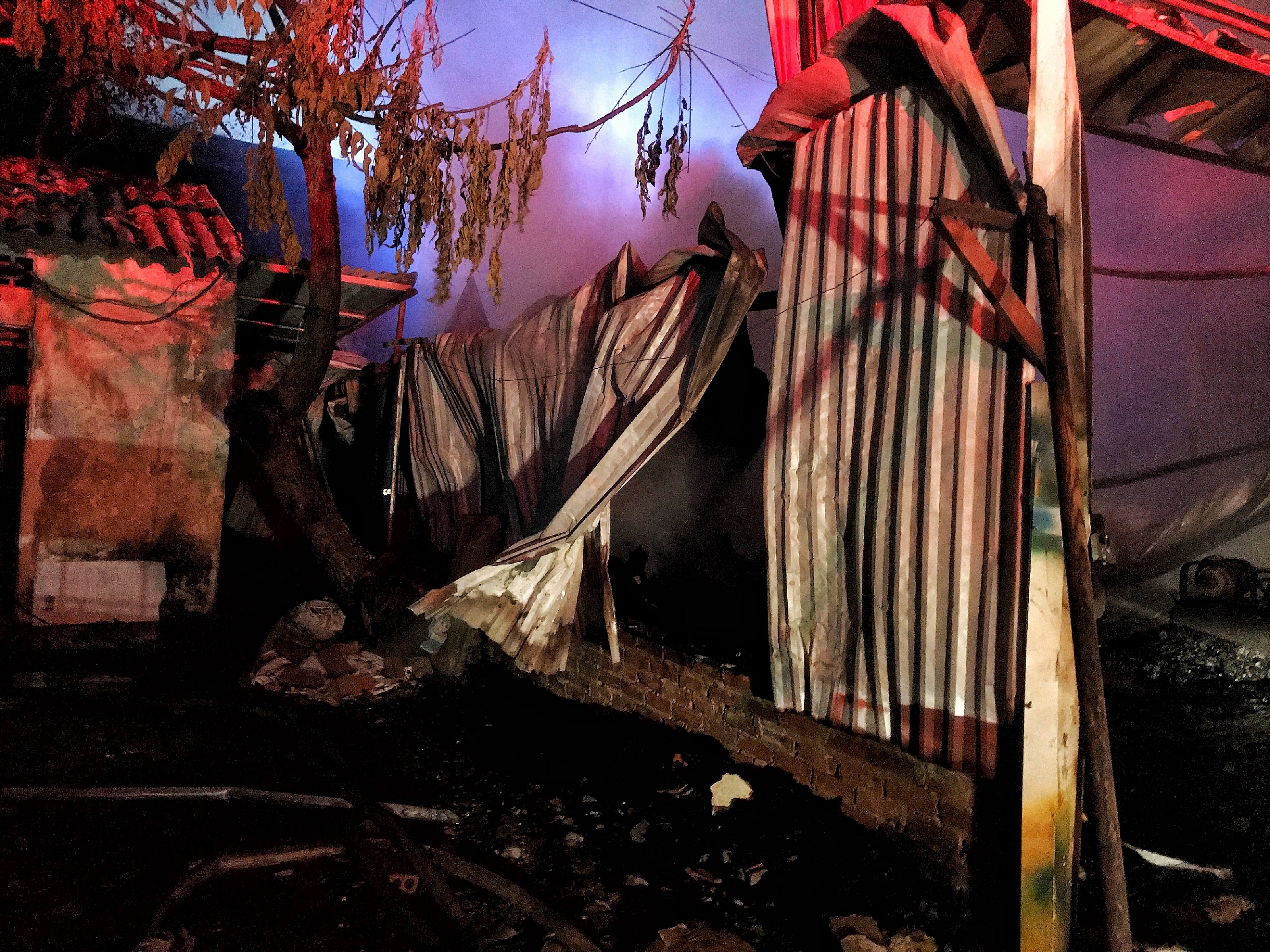 Chay xuong go 500m2 dinh cong anh 7