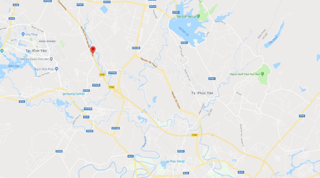 chay nguoc chieu tren cao toc Noi Bai - Lao Cai anh 2