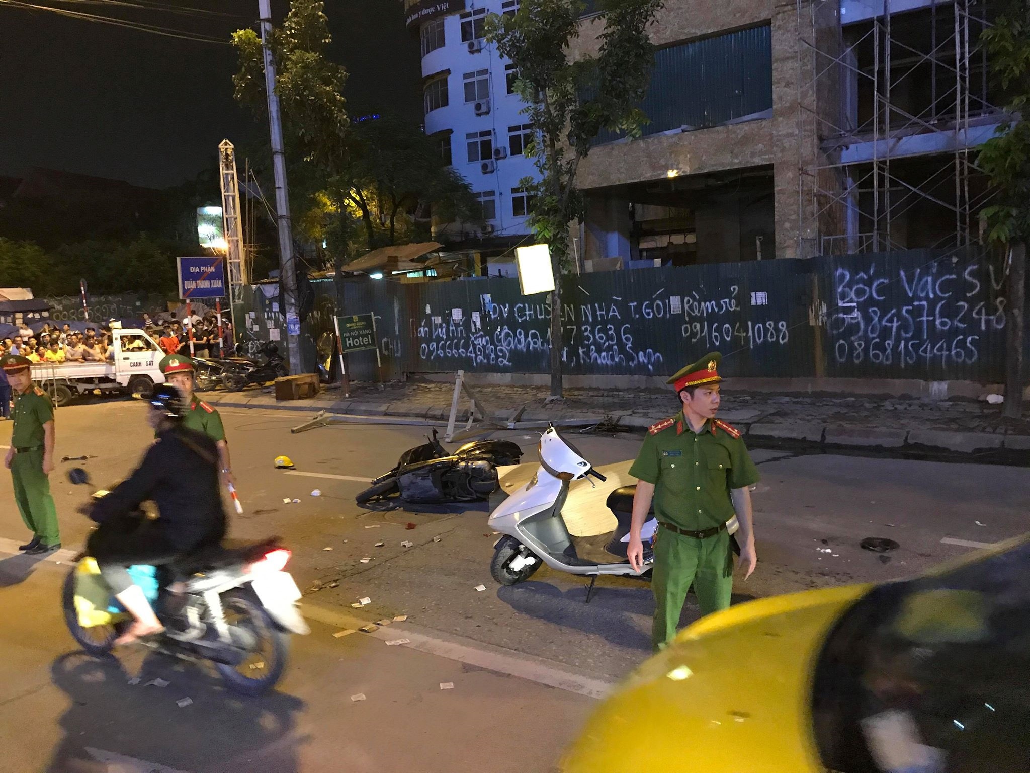 Cong an dieu tra vu khung sat cong trinh roi de chet co gai hinh anh