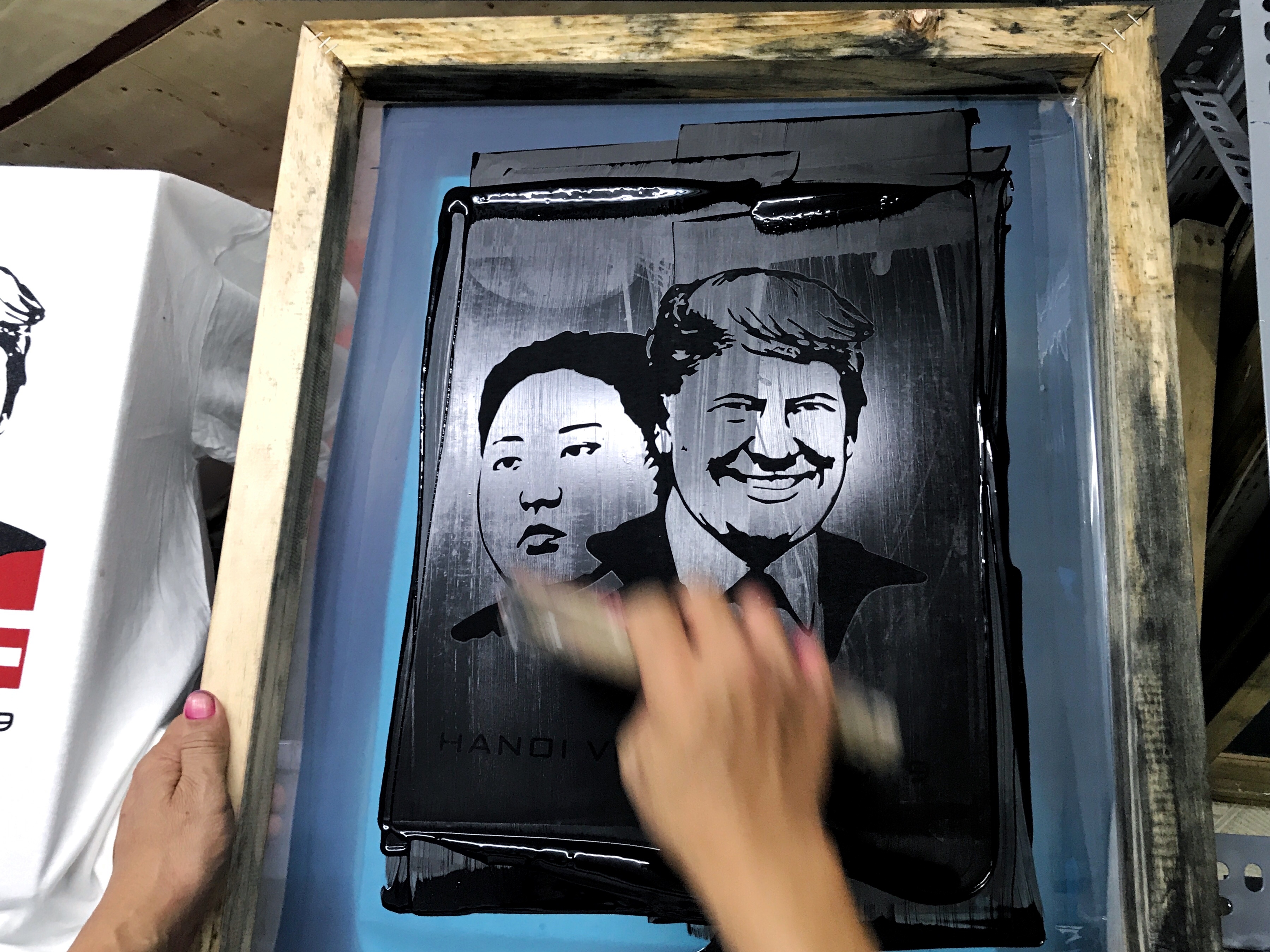 Nhieu nha hang,  dich vu an theo thuong dinh trump - kim anh 3