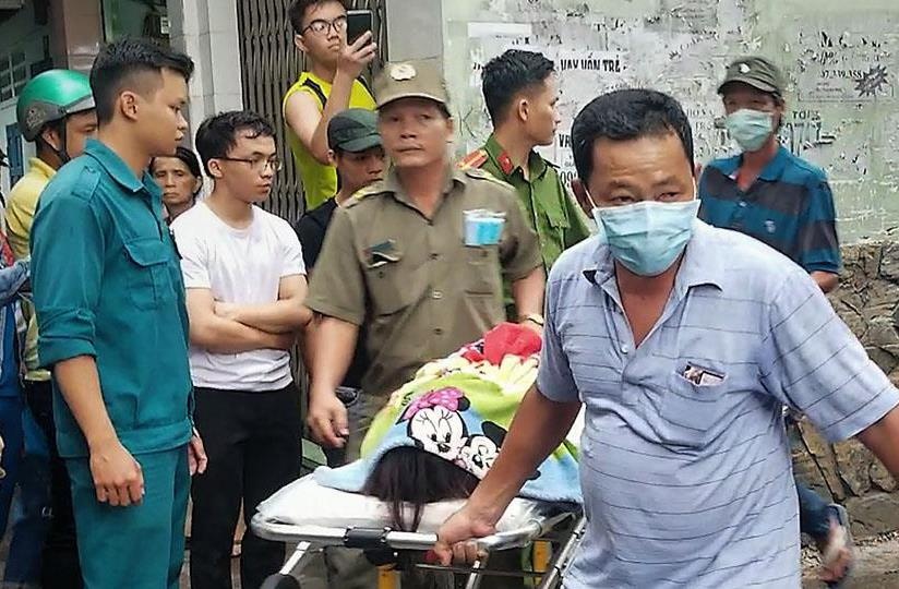 Tim thay can dao mat luoi trong phong nu sinh vien 19 tuoi bi sat hai hinh anh