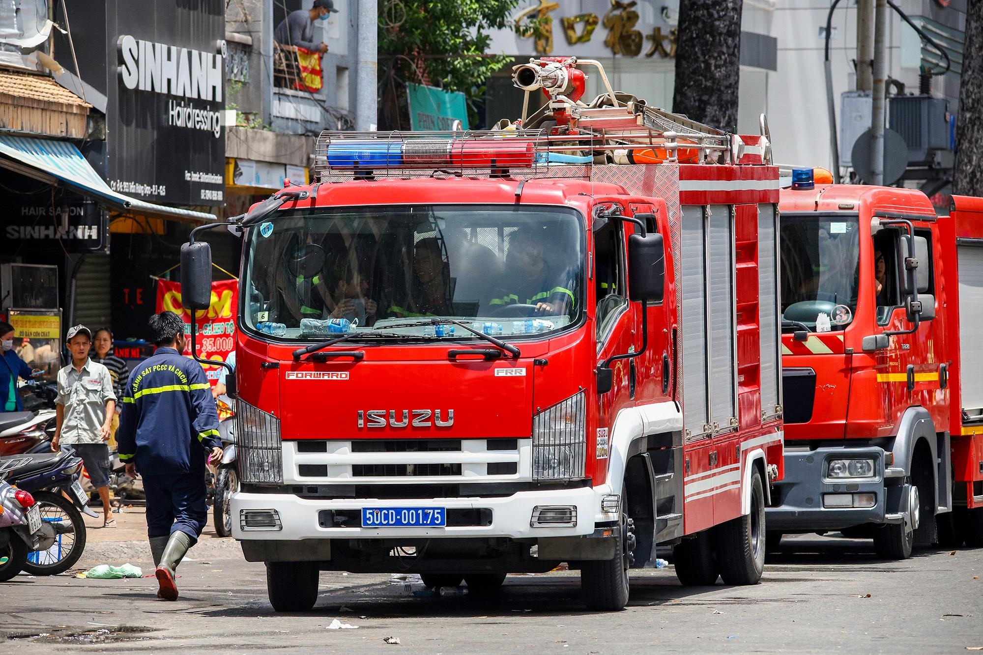 Cháy ký túc xá Cao Thắng ảnh 3 Chay ky tuc xa Cao Thang anh 3
