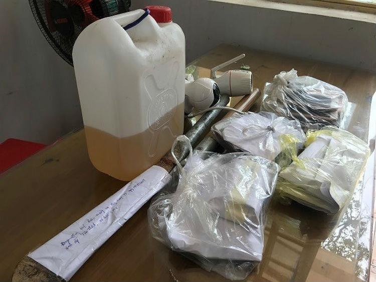 Can bo Dong Nai tiep tay giang ho anh 2