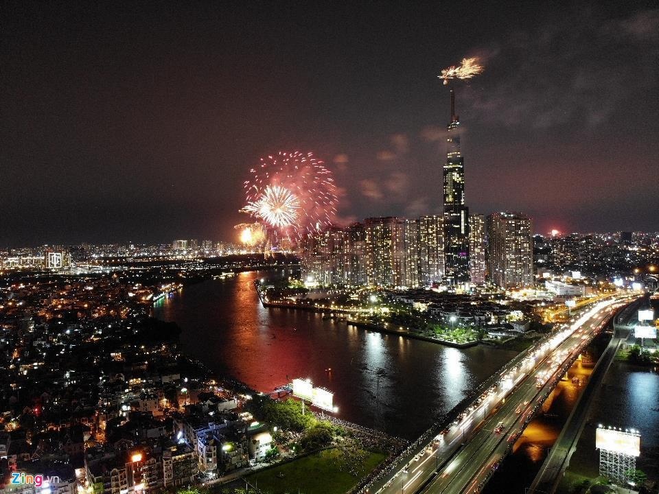 un tac giao thong nghi le 2/9 anh 3