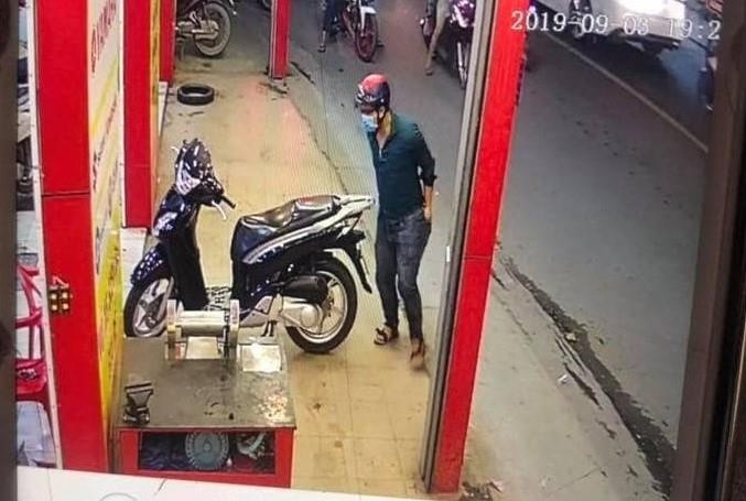 Kho chu len mang xin chuoc chiec SH bi trom voi gia 100 trieu hinh anh