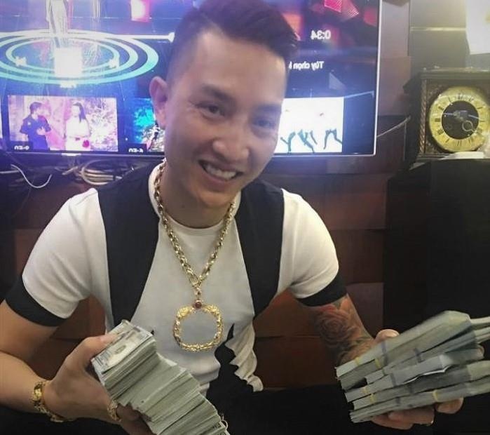 Bat Huan hoa hong anh 2