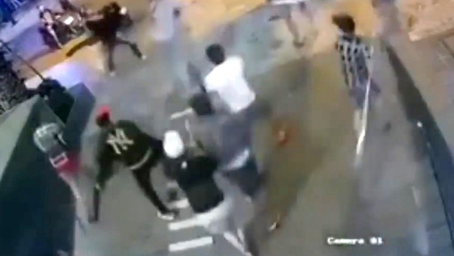 Quân xa lộ bị chém chết ảnh 2 Quan xa lo bi chem chet anh 2