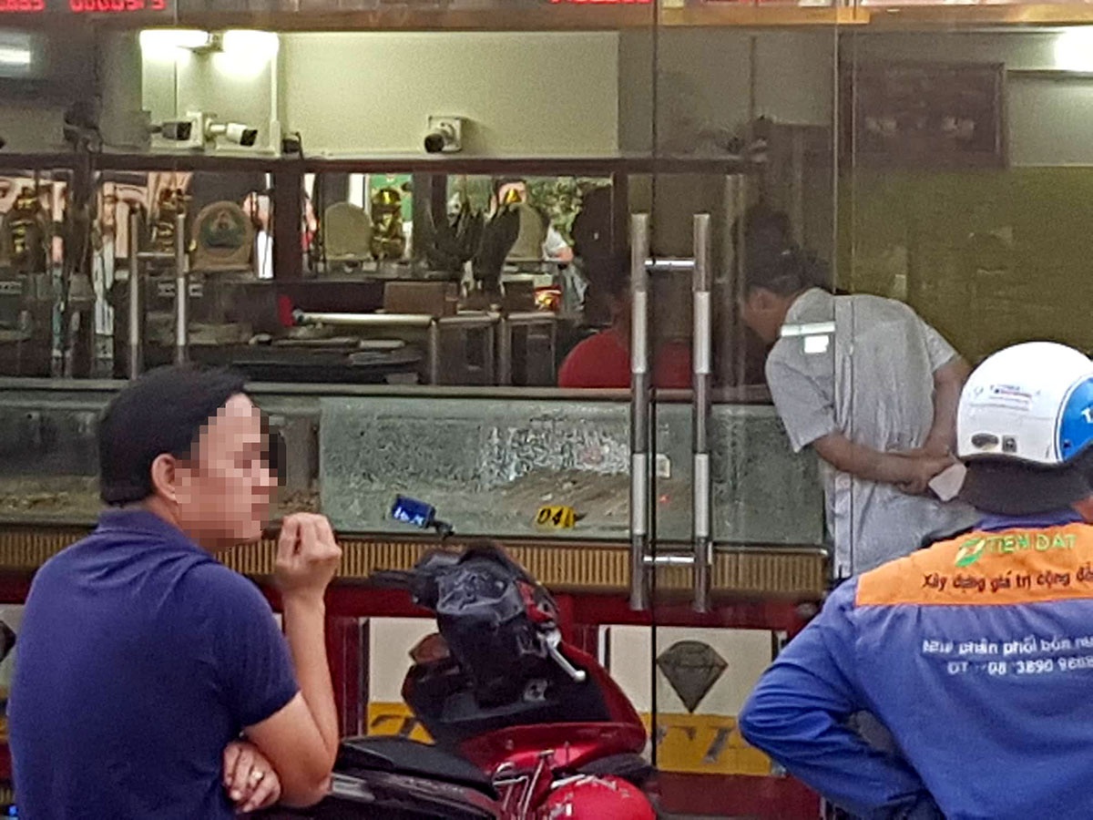 Cuop tiem vang o TP.HCM hinh anh