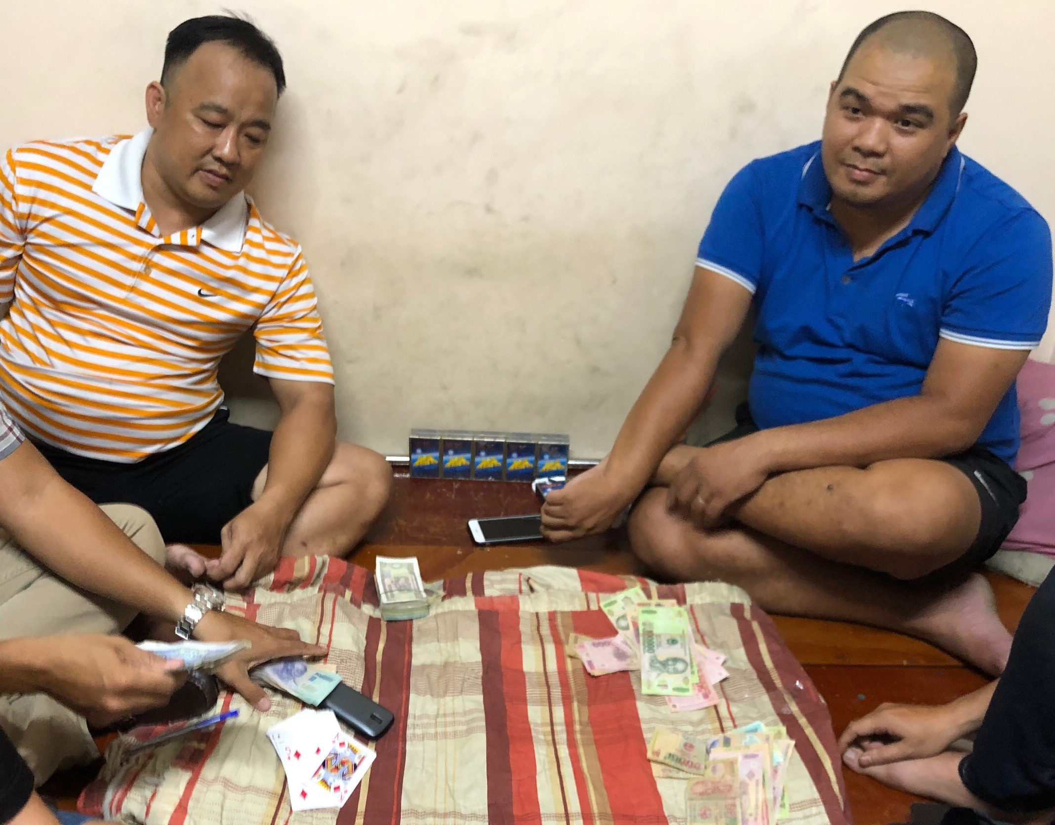 Pha song bac tra hinh o trung tam TP.HCM hinh anh