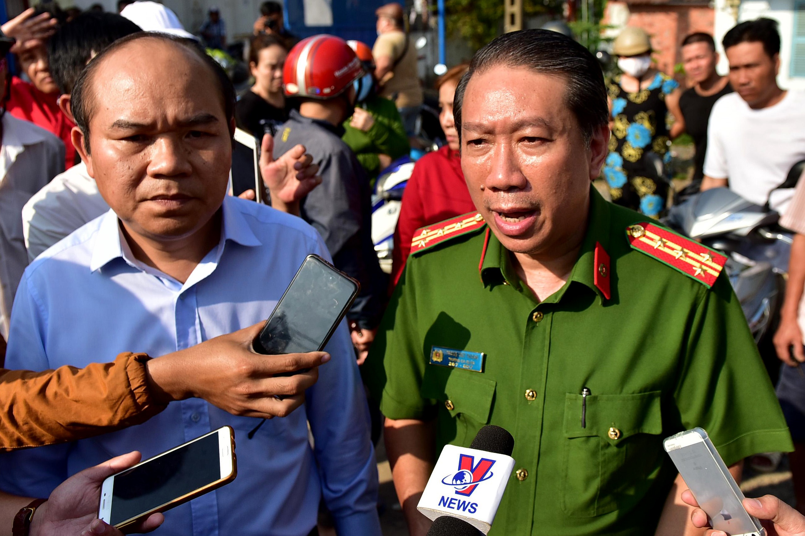 Chay nha lam 5 nguoi chet do bi phong hoa? hinh anh