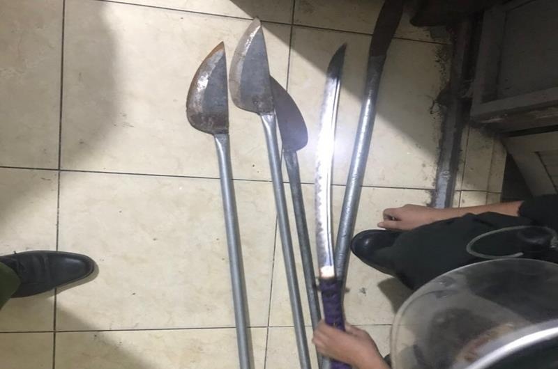 Hỗn chiến băng nhóm ở Đồng Nai ảnh 1 Hon chien bang nhom o Dong Nai anh 1