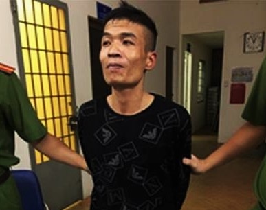 Ke la dot nhap vao FPT shop trom hon 500 trieu hinh anh