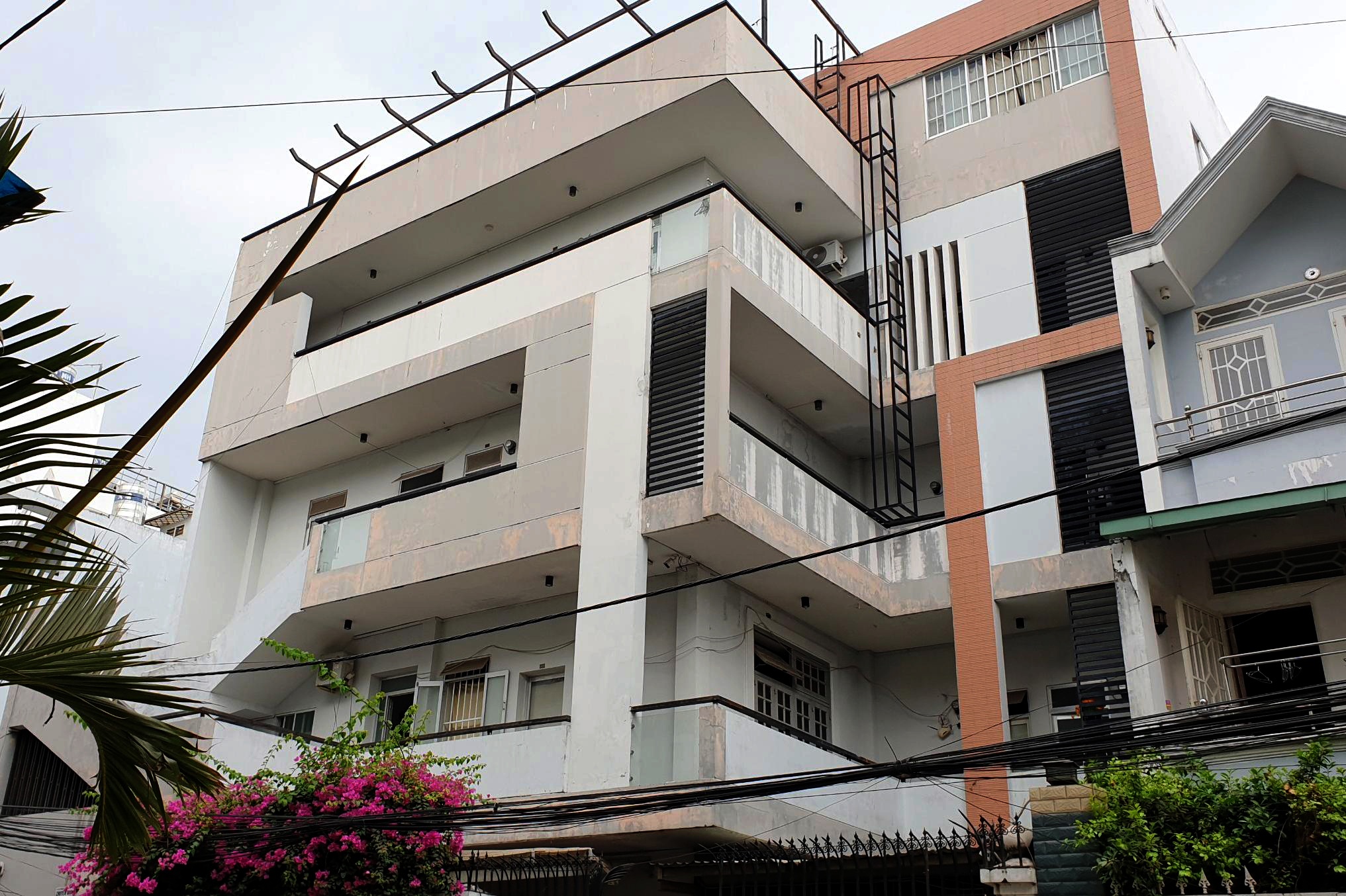 Thang may roi tu do o TP.HCM anh 2