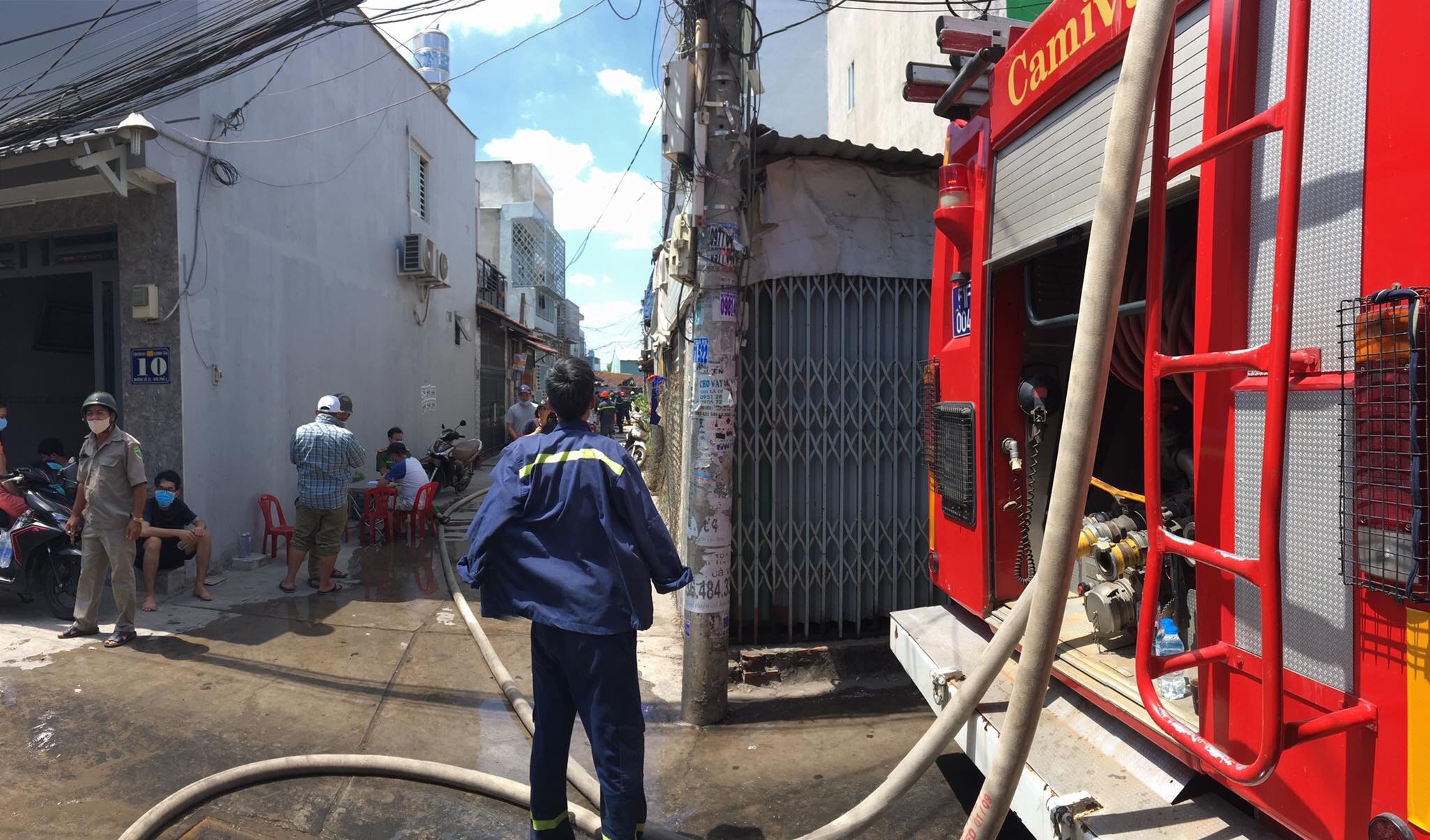 Chay xuong o Binh Tan anh 2