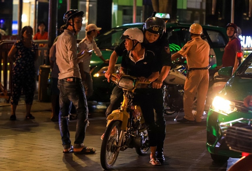 Chong dua xe TP.HCM anh 1