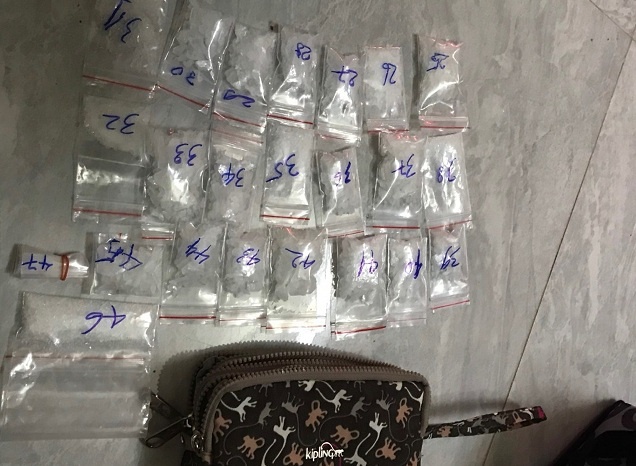 Vận chuyển ma túy từ Campuchia về TP.HCM ảnh 1 Van chuyen ma tuy tu Campuchia ve TP.HCM anh 1