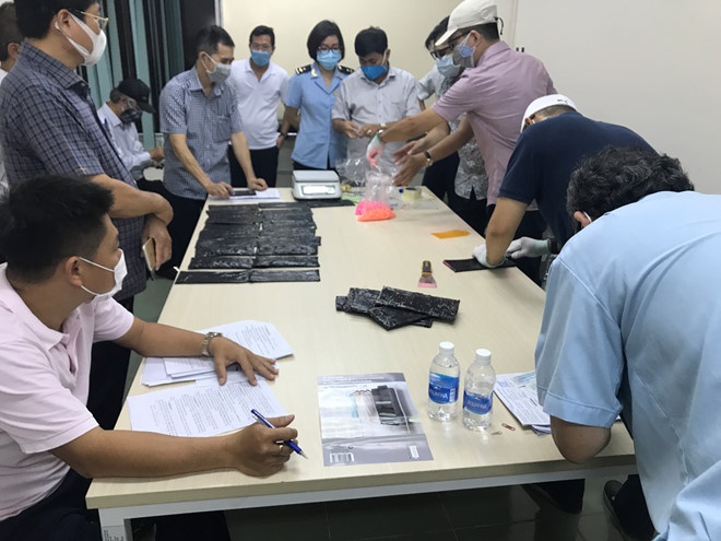 Ma túy trong bưu phẩm ảnh 1 Ma tuy trong buu pham anh 1