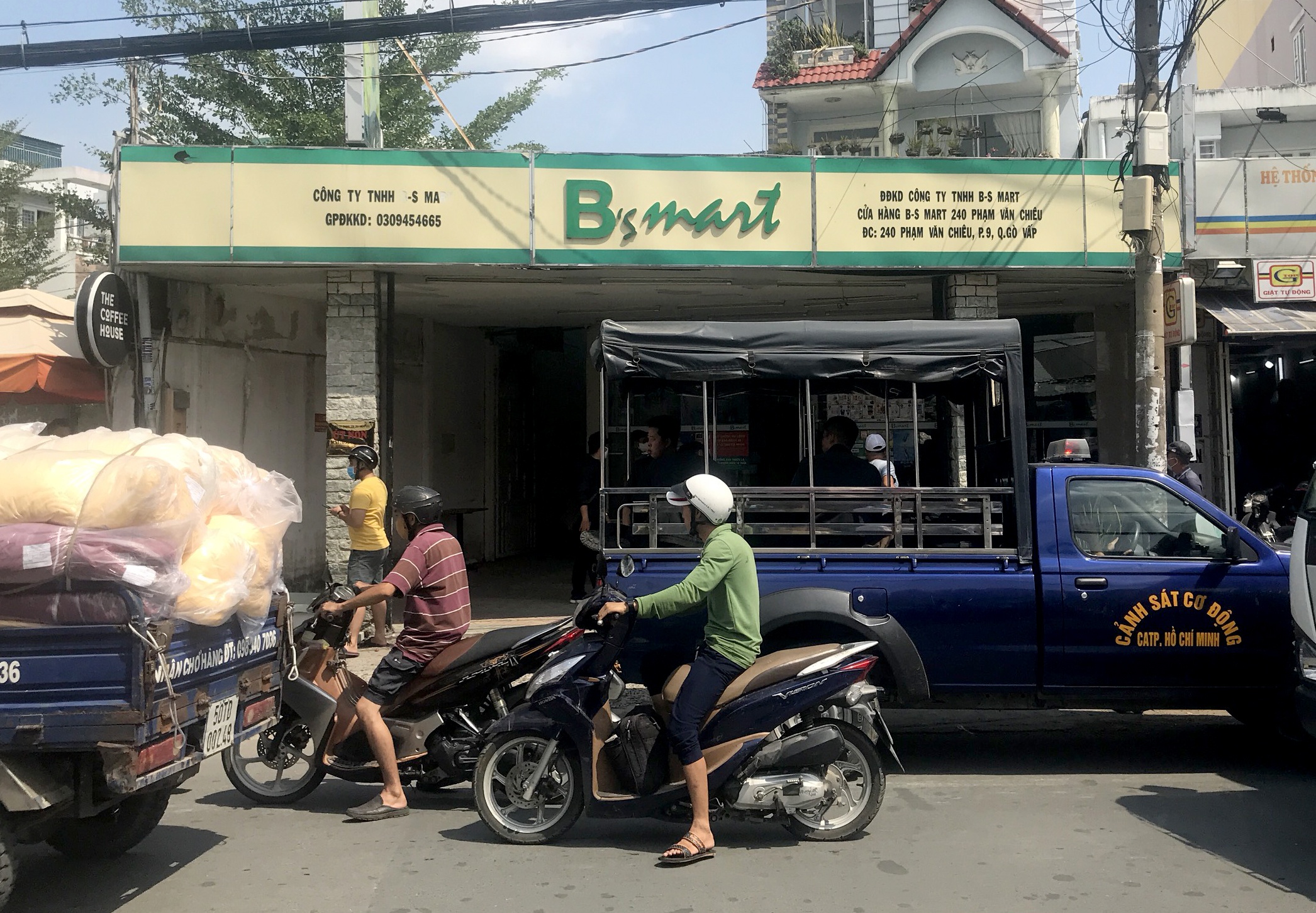 vali nghi chua bom anh 2