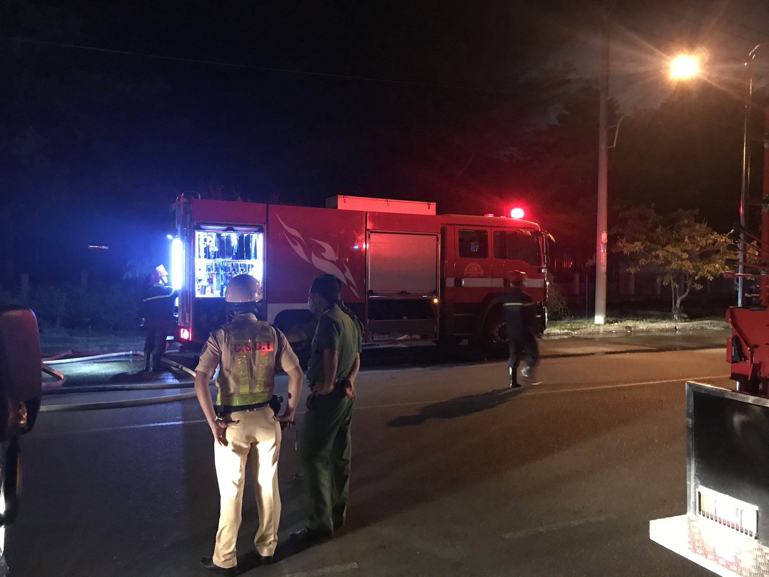 Chay khu che xuat Tan Thuan anh 6