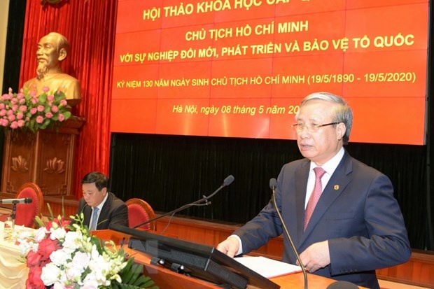 Chu tich Ho Chi Minh anh 1