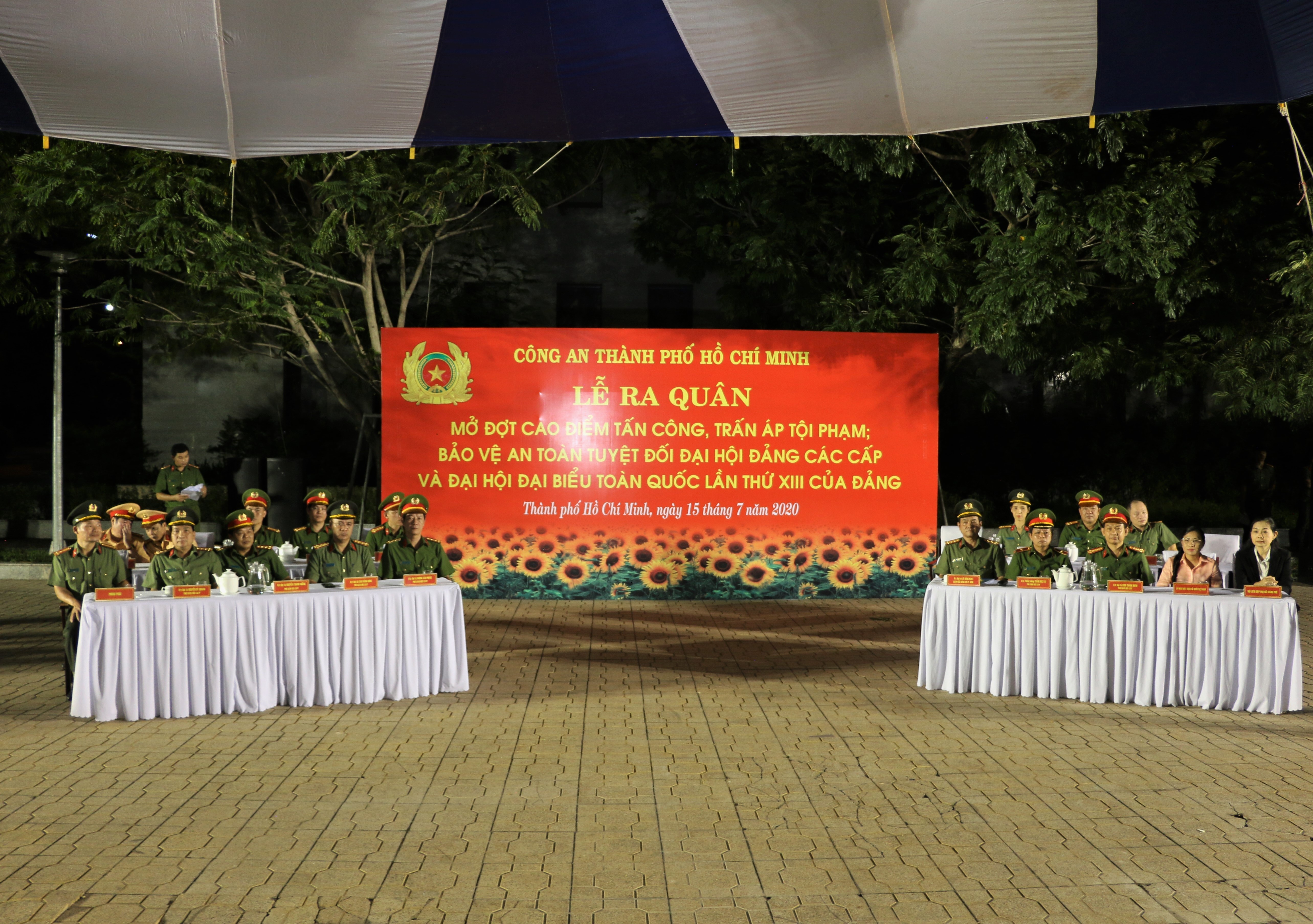 cao điểm tấn công trấn áp tội phạm TP.HCM ảnh 1 cao diem tan cong tran ap toi pham TP.HCM anh 1