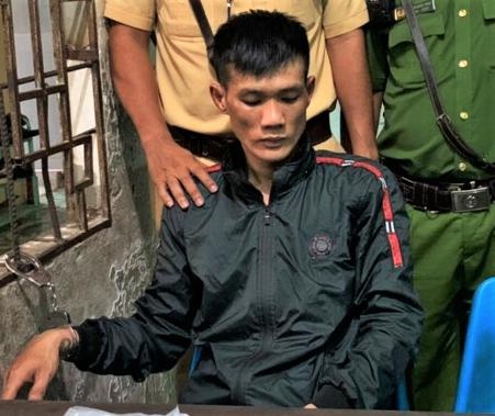 Nam thanh nien vut ma tuy bo chay khi gap CSGT hinh anh
