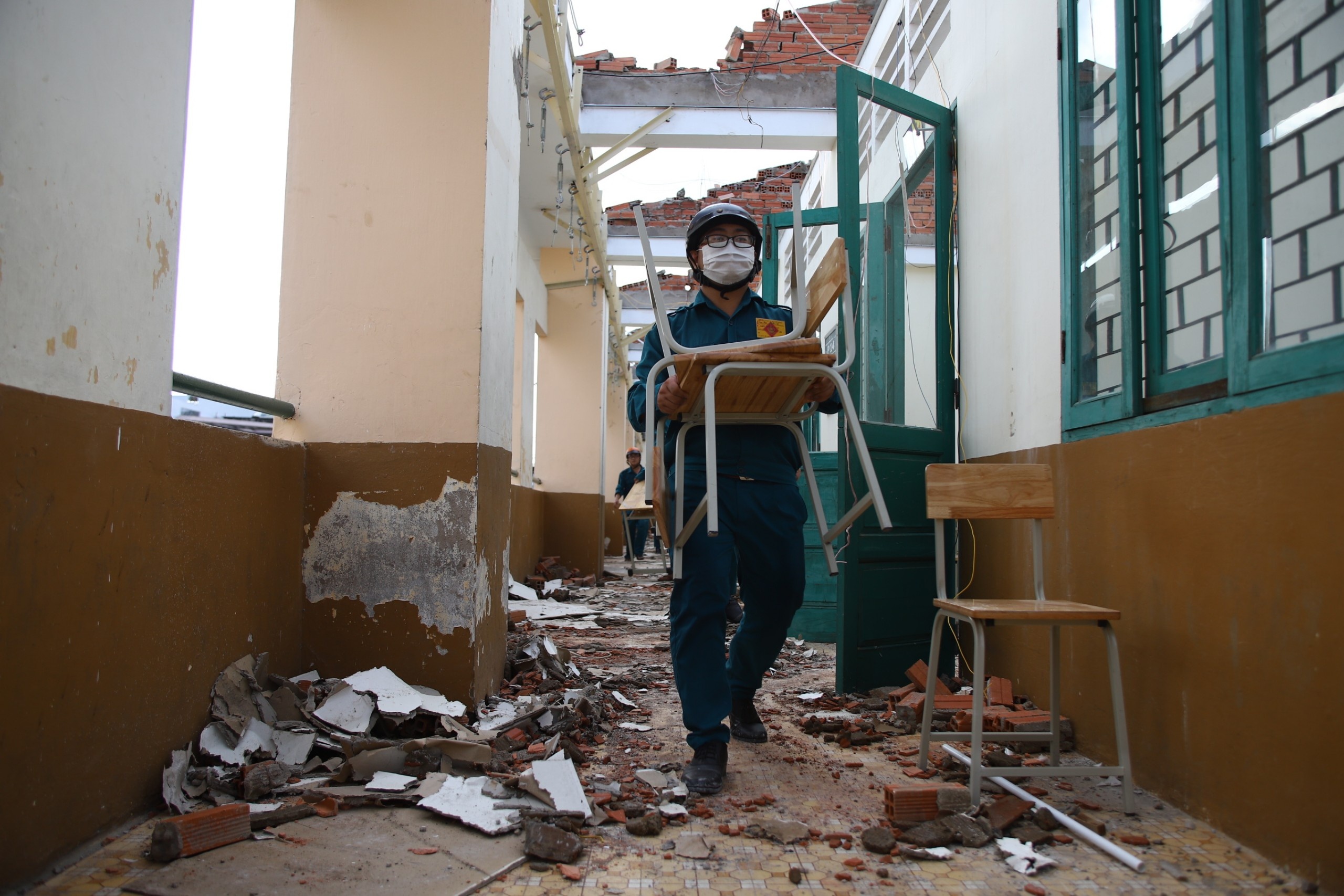 toc mai truong THPT Binh Phu o TP, HCM anh 9