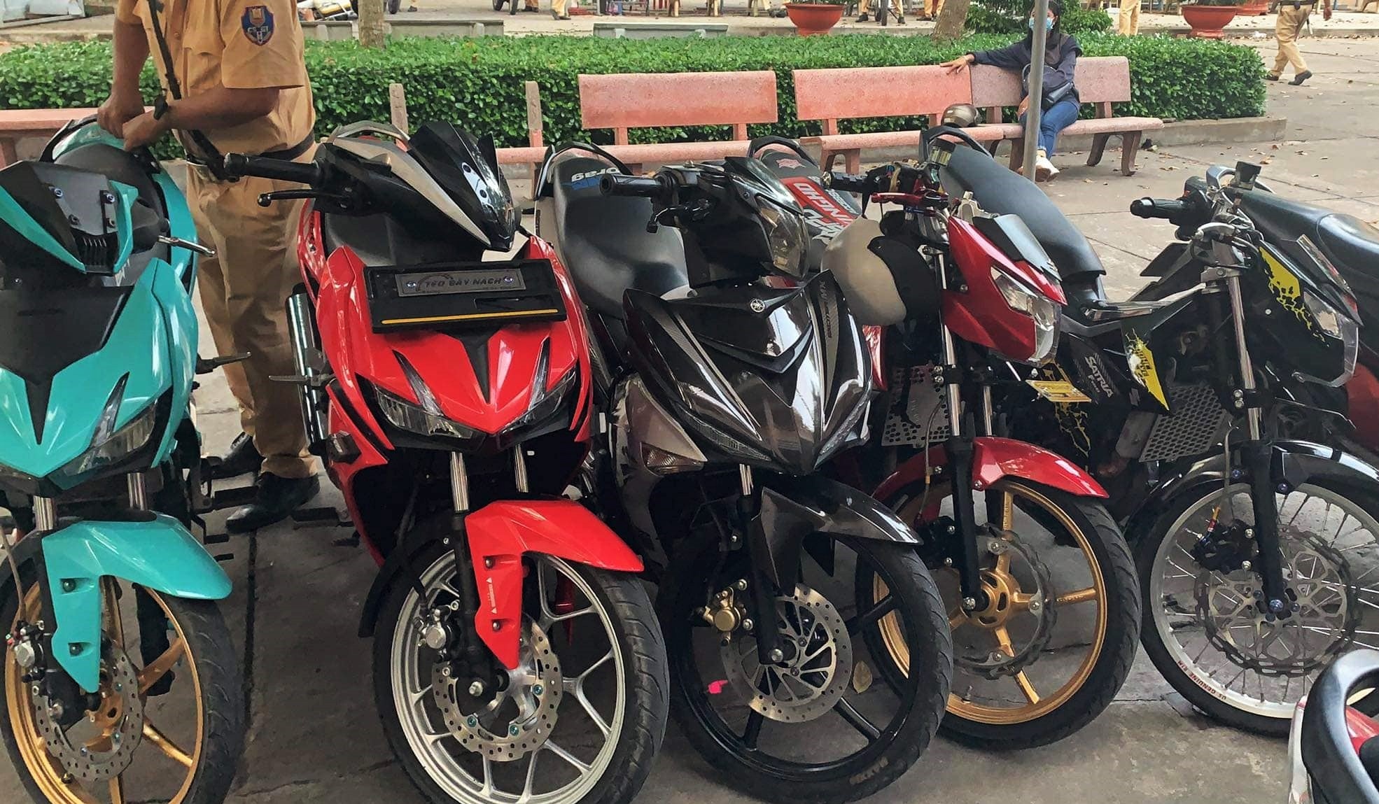 xu ly nhom dua xe o thu duc anh 1